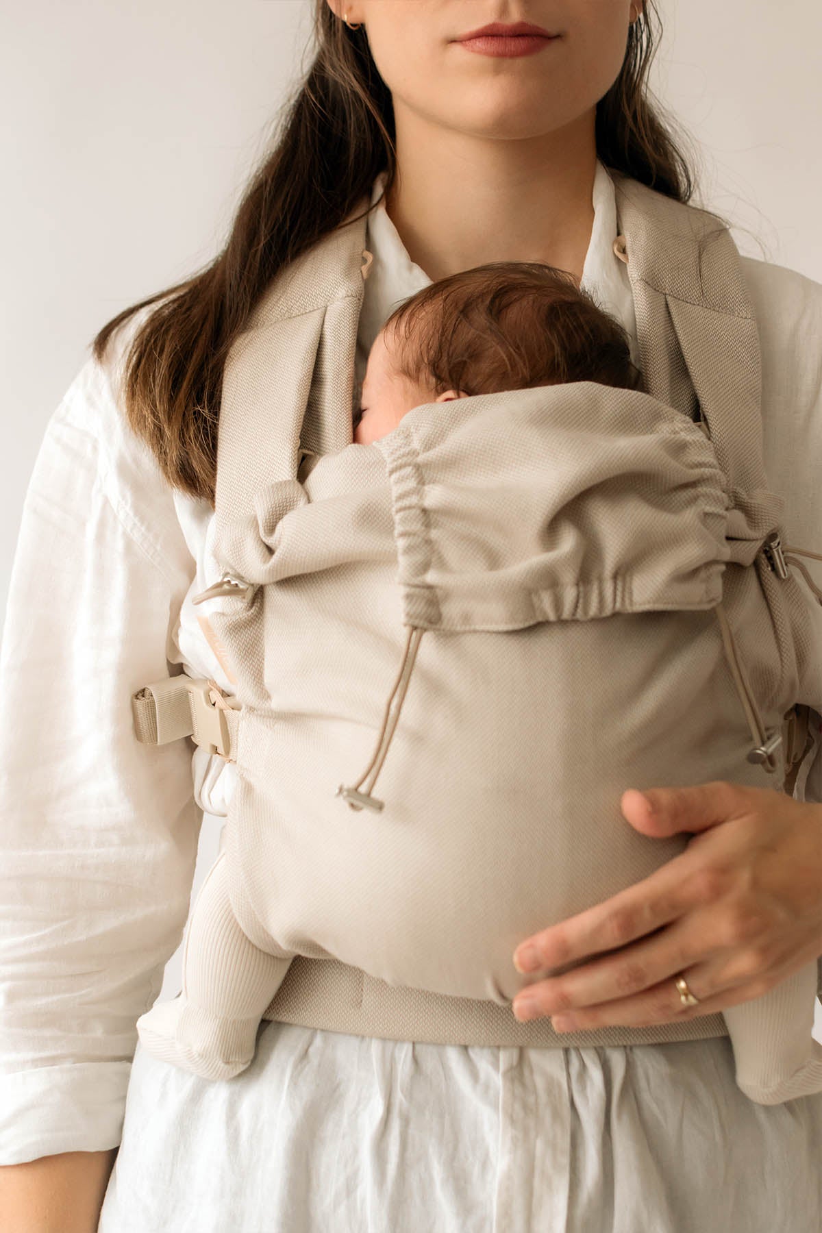 Nosic pre novorodencov s kapuckou